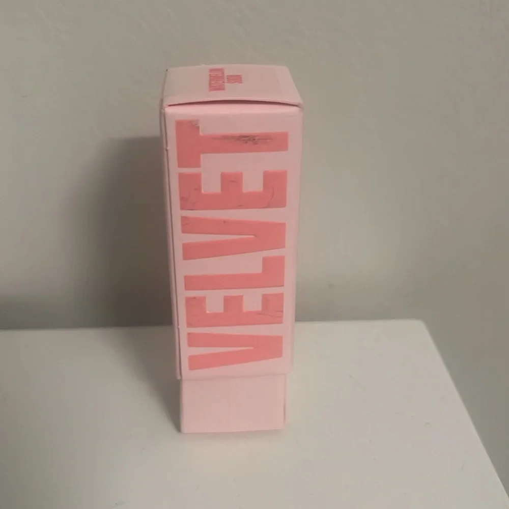 Jeffree‎ Star Watermelon Soda Velvet Trap Lipstick